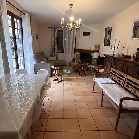 Ferienhaus Maison Plain-pied Avec Jardin - 6 Pers. - Fr-1-883-20